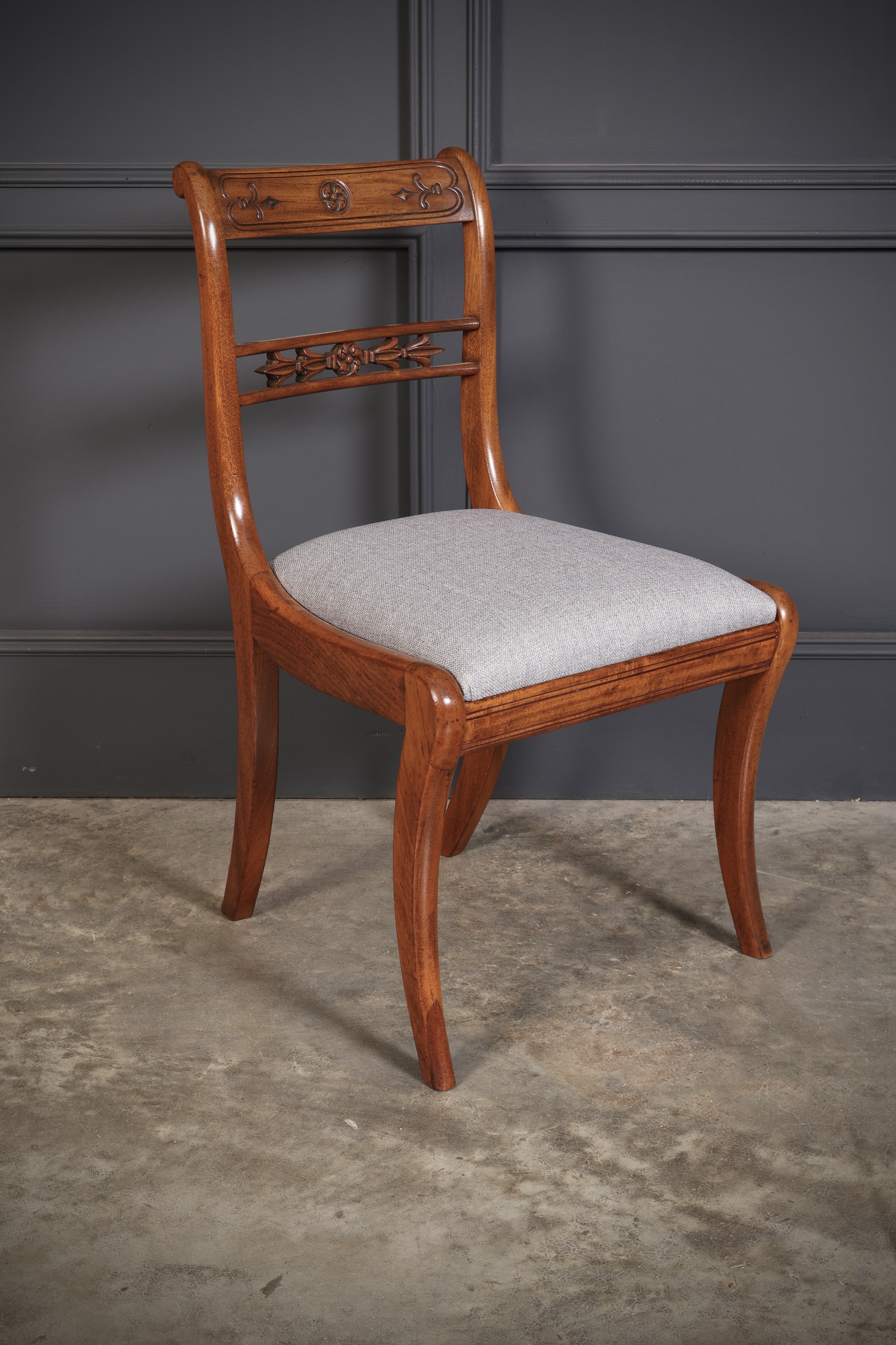 Set of 14 Regency Mahogany Bar Back Dining Chairs Antique dining chairs Antique Chairs 9